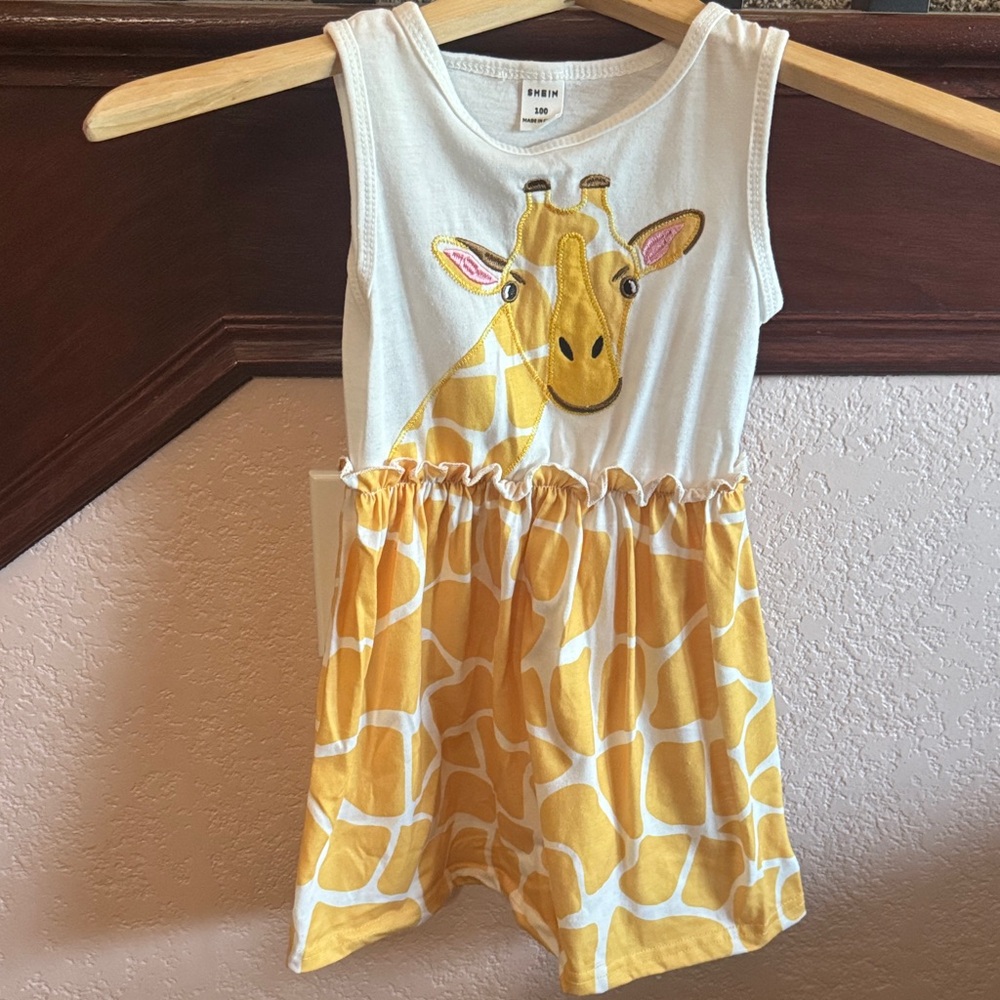 Cute Giraffe Print Embroidered Casual Sleeveless Dress Girls Size 3T Zoo Outfit